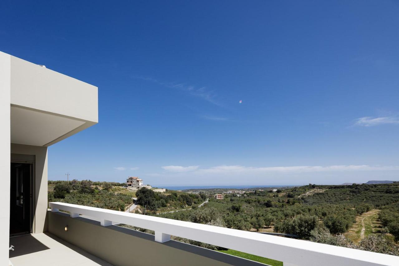 Rizes Villa With Jacuzzi & Heated Pool Agia Triada Luaran gambar