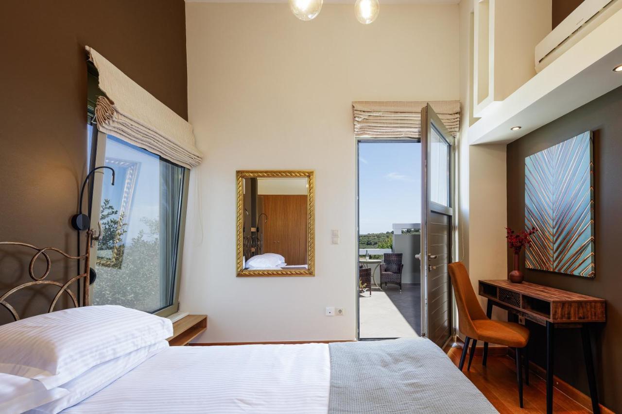Rizes Villa With Jacuzzi & Heated Pool Agia Triada Luaran gambar