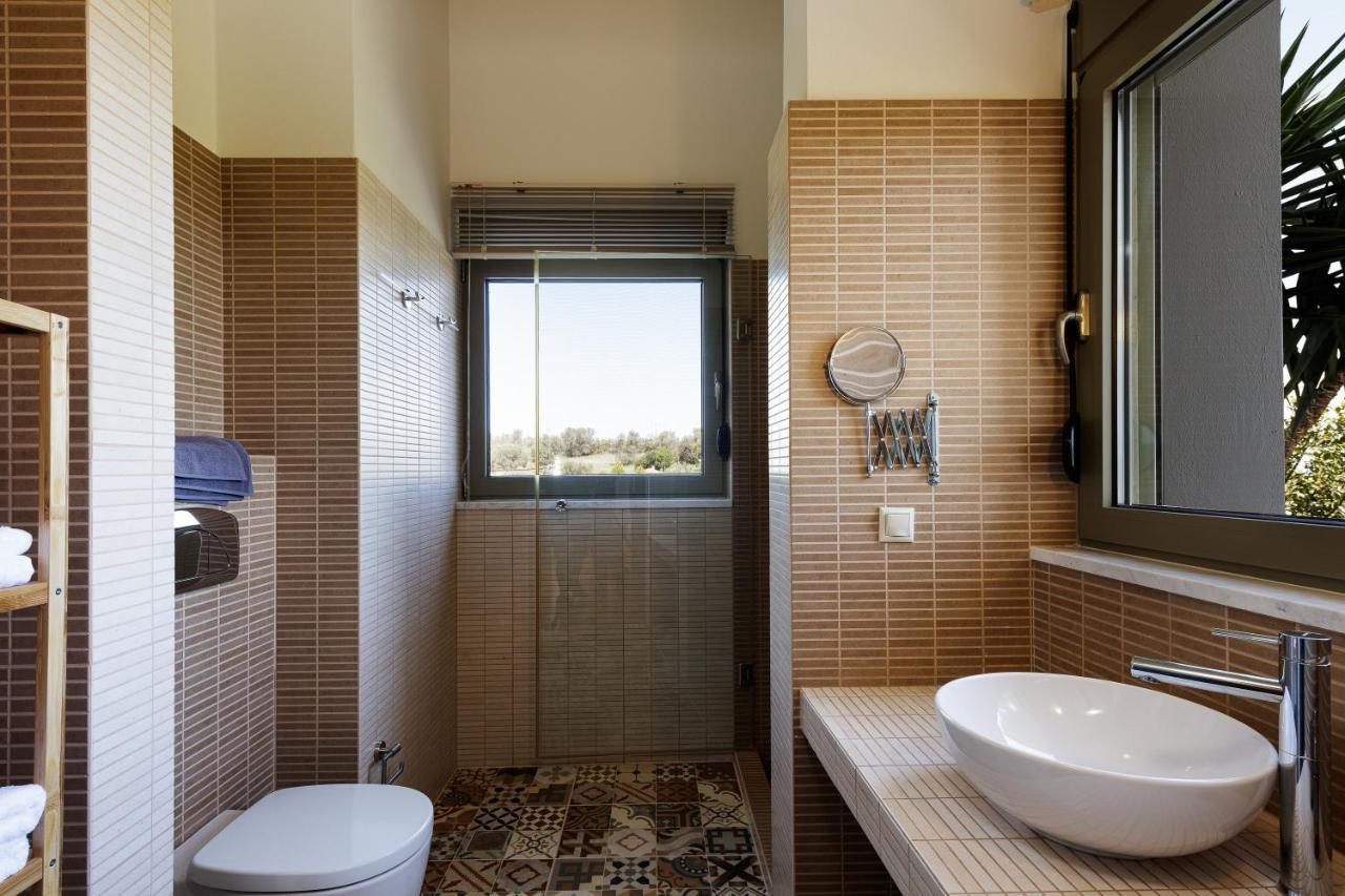 Rizes Villa With Jacuzzi & Heated Pool Agia Triada Luaran gambar
