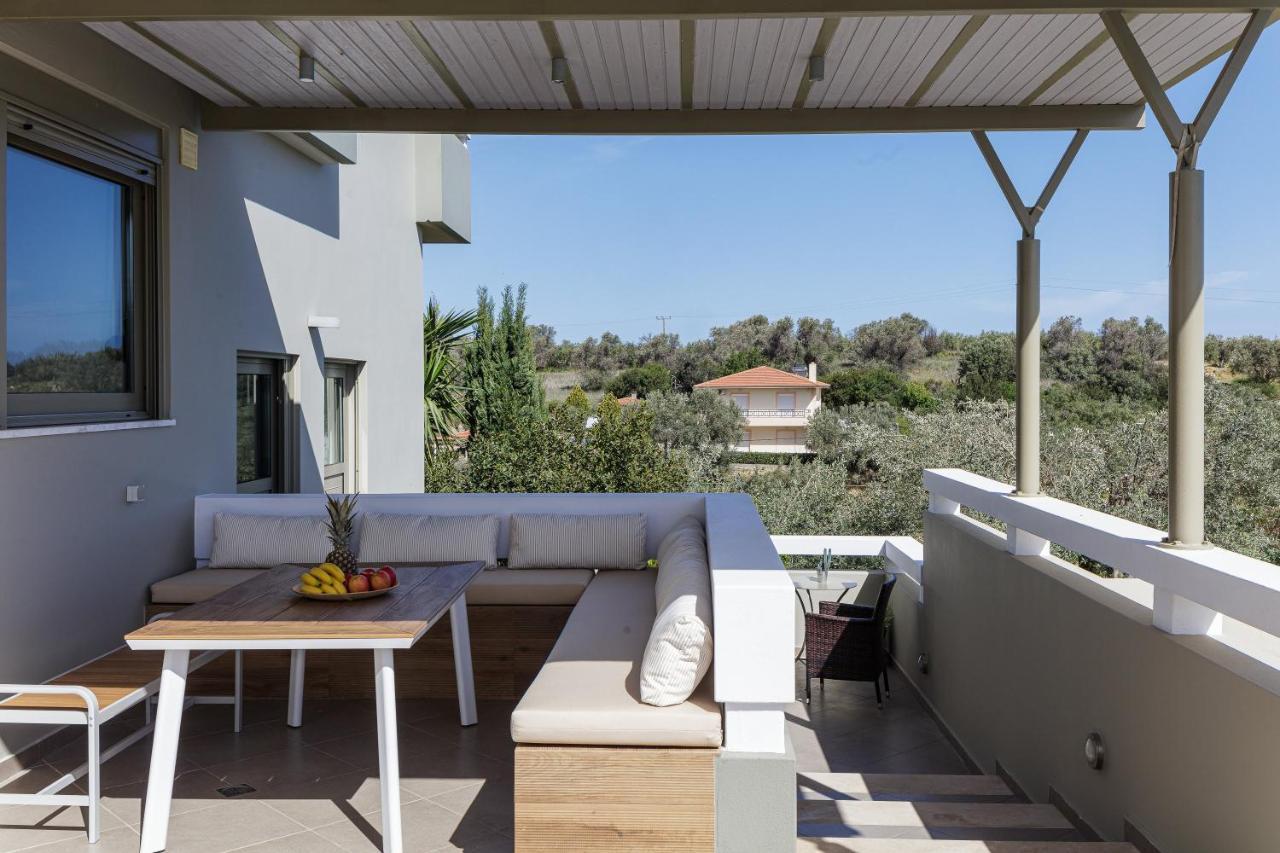 Rizes Villa With Jacuzzi & Heated Pool Agia Triada Luaran gambar
